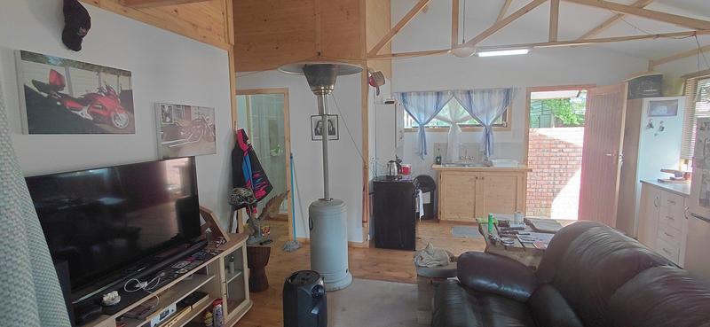 4 Bedroom Property for Sale in Pellissier Free State